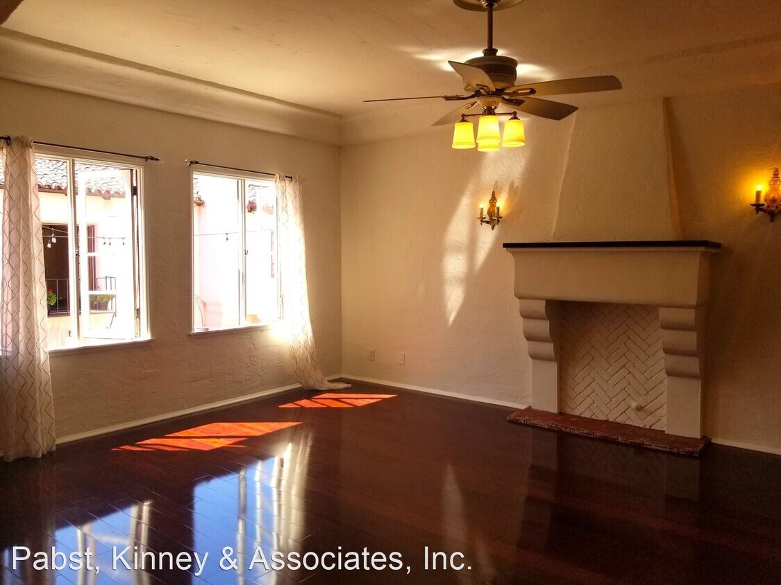 Primary Photo - 2 br, 1 bath House - 1728 E. 3RD STREET #14