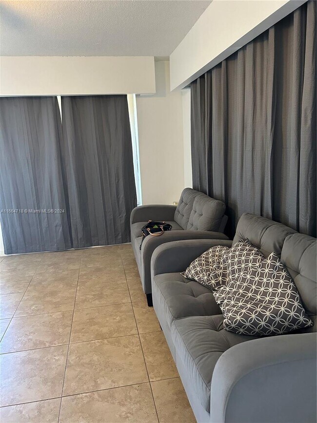 Foto del edificio - 417 N 57th Ave