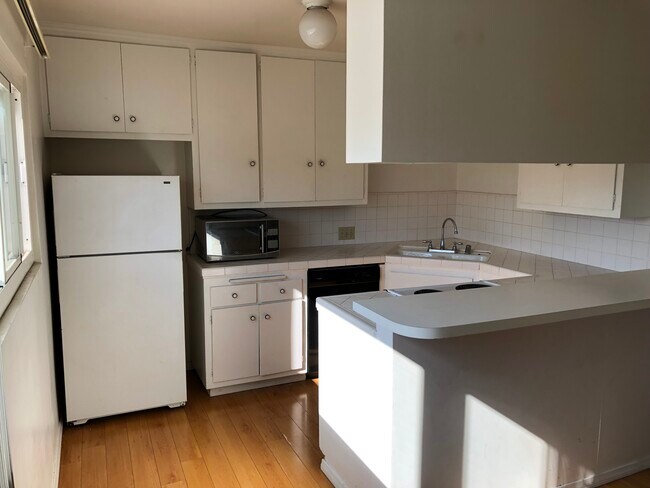 Foto del edificio - 8315 W Manchester Ave