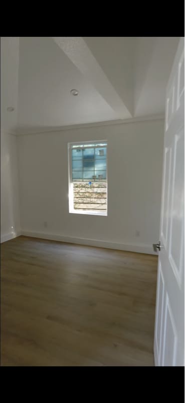 Building Photo - 10548 Stonybrook Ave