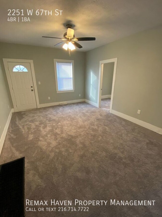 Foto del edificio - 2251 W 67th St, Cleveland - Spacious 4 bed...