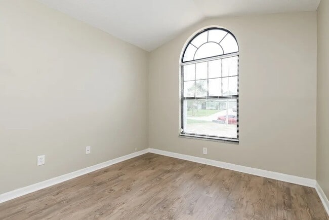 Building Photo - 6552 Chantry St