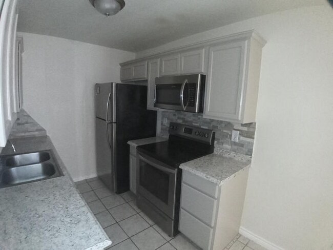 Foto del edificio - 401 Sunset Ln