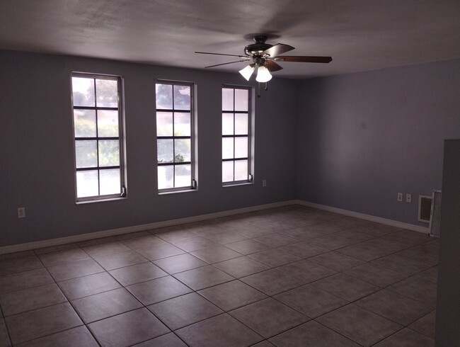 Building Photo - 7741 Ironbark Dr