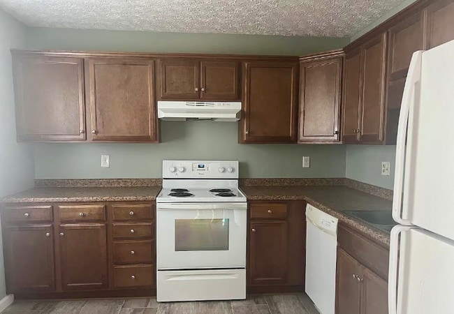 Building Photo - 3138 Tiffany Ct
