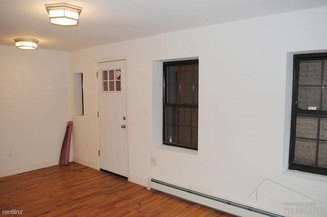 Building Photo - 793 Greene Ave