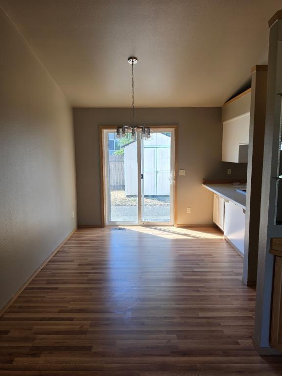 Foto del edificio - 15607 Parkview Dr SE