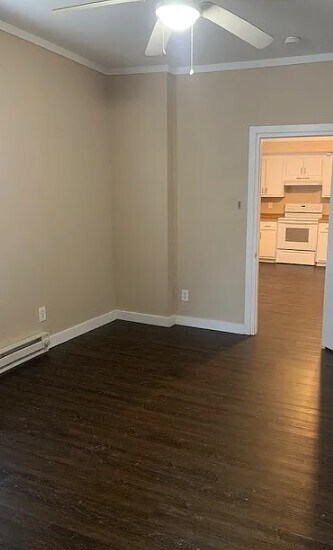 Foto del edificio - 113 N Poplar St