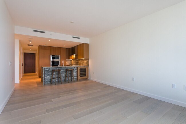 Foto del edificio - Victoria Place 2705 - Sophisticated 1BR