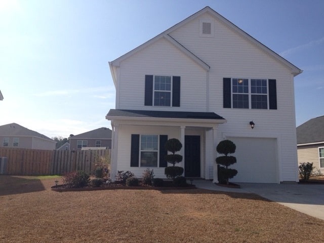 Foto principal - 354 Winchester Dr