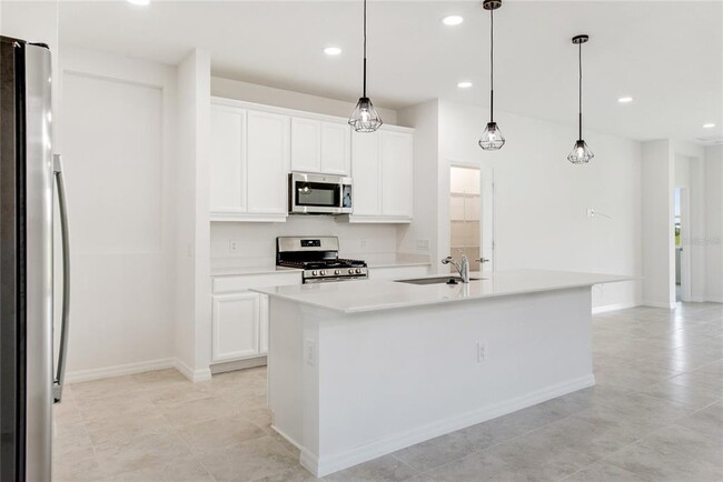 Building Photo - 8113 Sternway Rd
