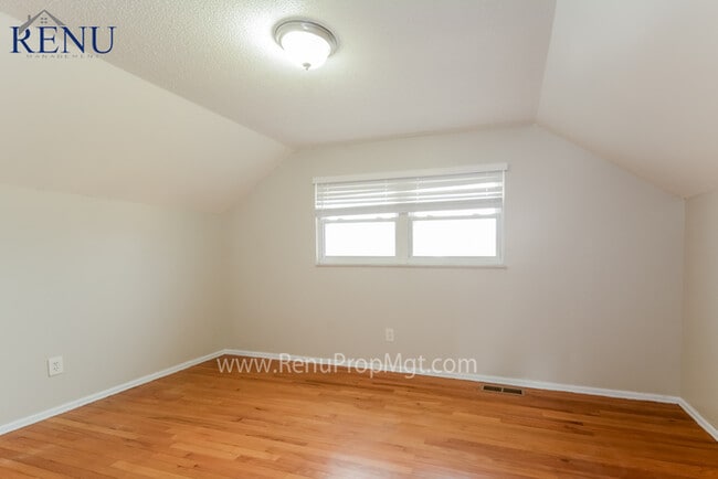 Building Photo - 11740 Carolview Dr