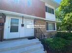 Foto principal - 1647 Green Bay Rd