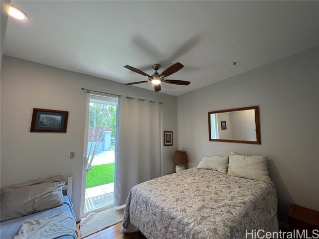 Building Photo - 864 Aalapapa Dr