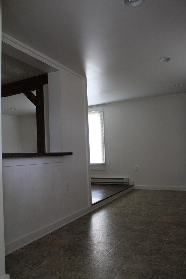 Building Photo - Cape Cod Home with Attached Garage
