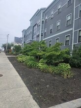 Building Photo - 145 Newbury Ave