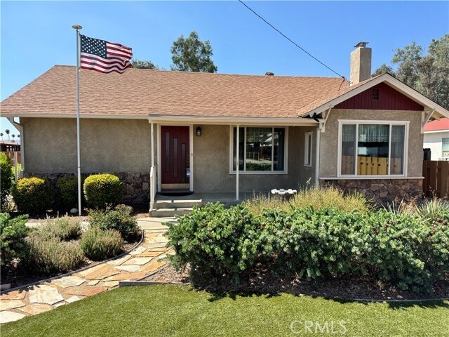 Primary Photo - 250 N Wateka St