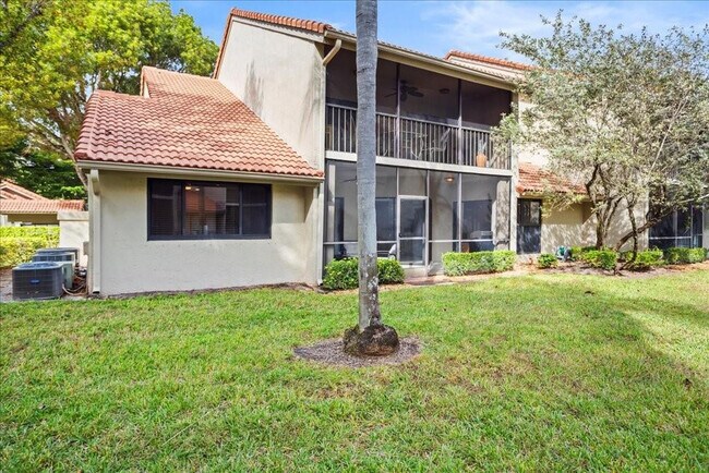 Building Photo - 5670 Coach House Cir