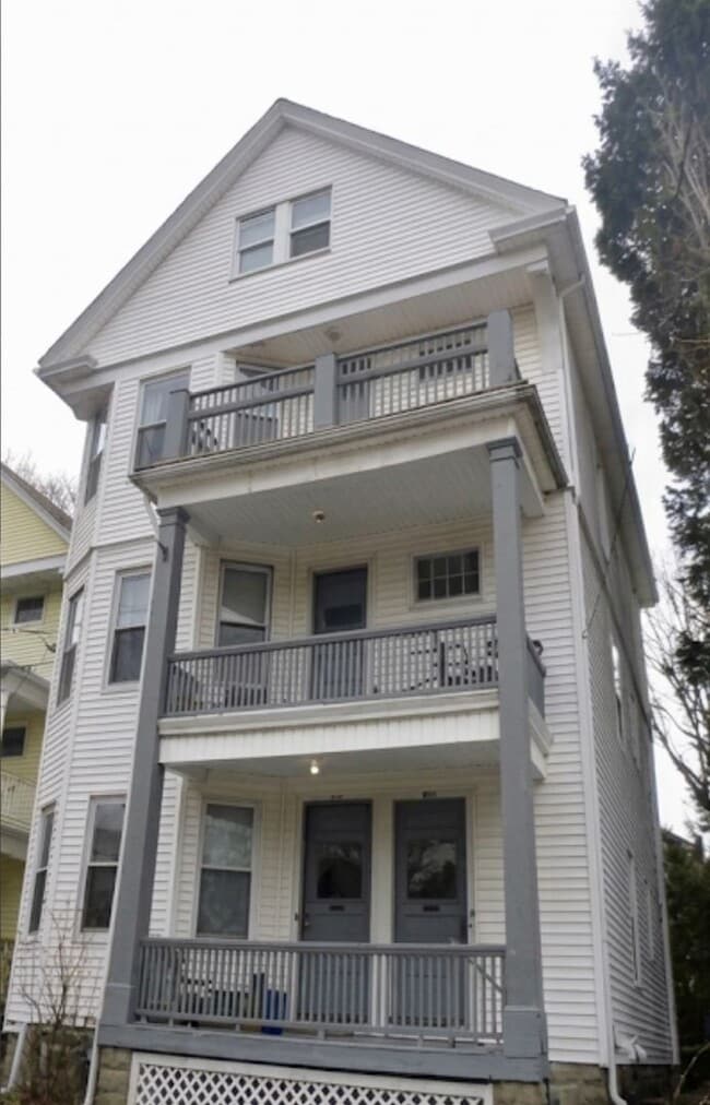 Building Photo - 15 Glendale Ave