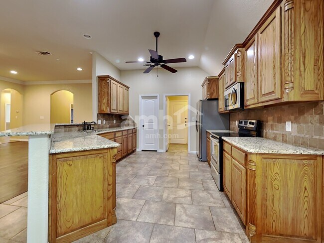 Foto del edificio - 109 Firestone Dr