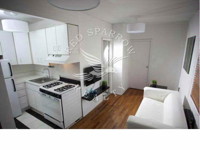 Primary Photo - 370 W 52nd St