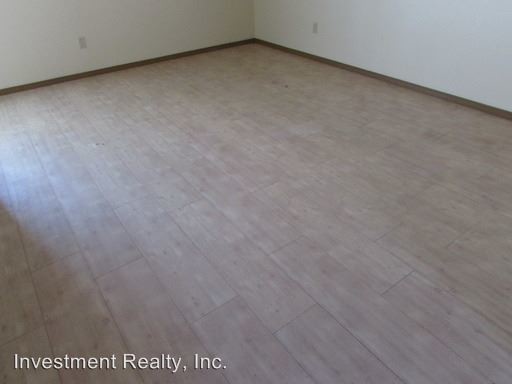 Building Photo - 24950 Scenic Dr