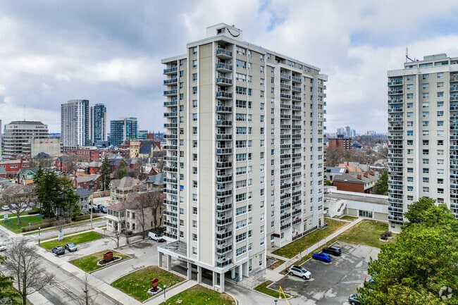Building Photo - Queen Margaret II
