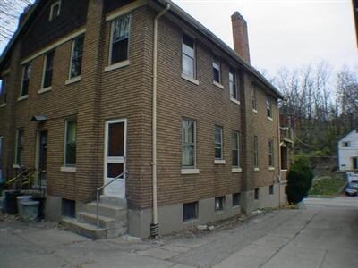 Foto del edificio - 393 Elberon Ave
