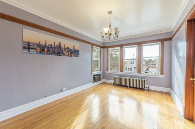 Building Photo - 2223 N Menard Ave