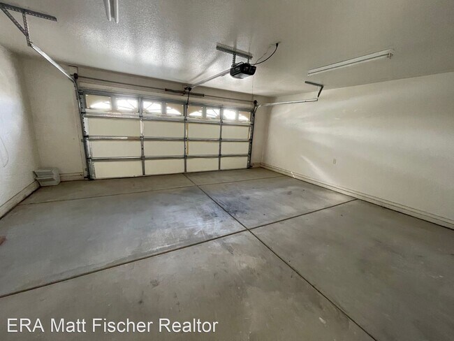 Foto del edificio - 3 br, 2 bath House - 11335 S Kingman Ave