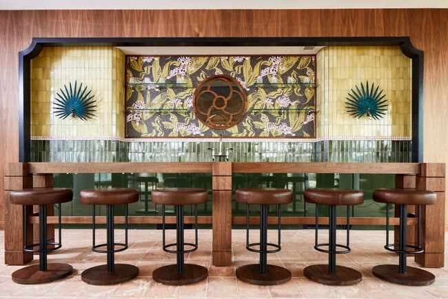 Building Photo - The Wray