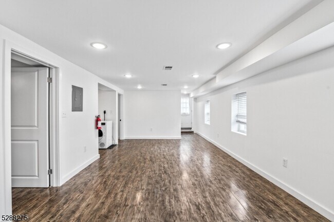 Foto del edificio - 1104 Bower St