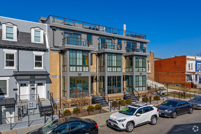 625-633 Park Rd NW - 625 Park Rd NW
