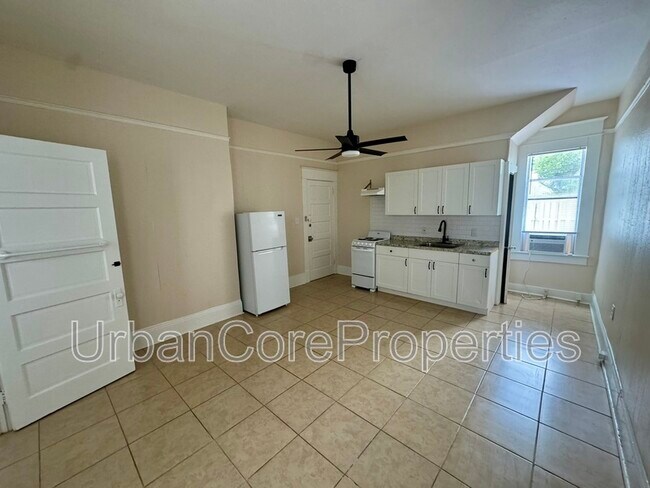 Foto del edificio - 419 4th St N