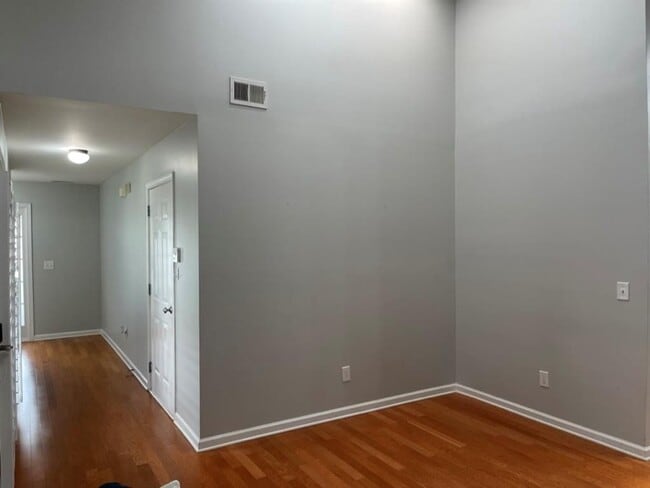 Foto del edificio - 2335 Gateview Ct