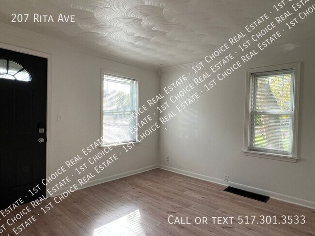 Foto del edificio - 207 Rita St