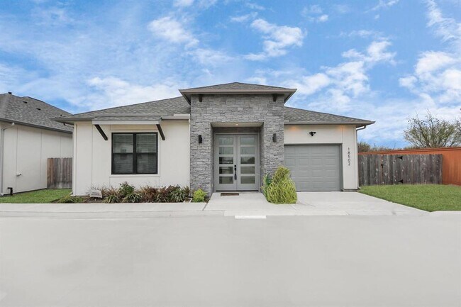 Foto del edificio - 18502 Seacoast Wy