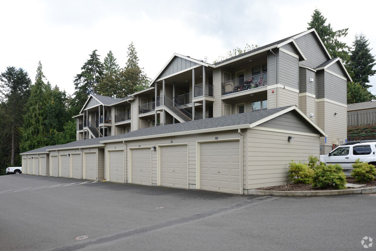 Foto principal - Tupper Hill Apartments