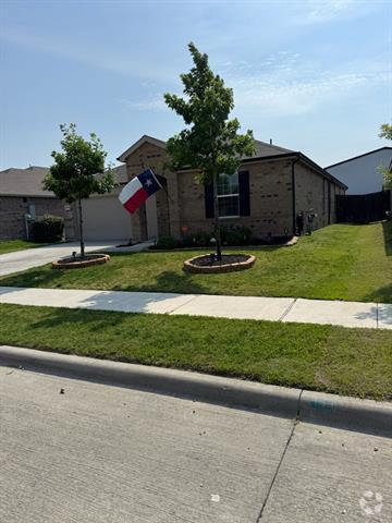 Building Photo - 5549 Cherokee Rose Dr