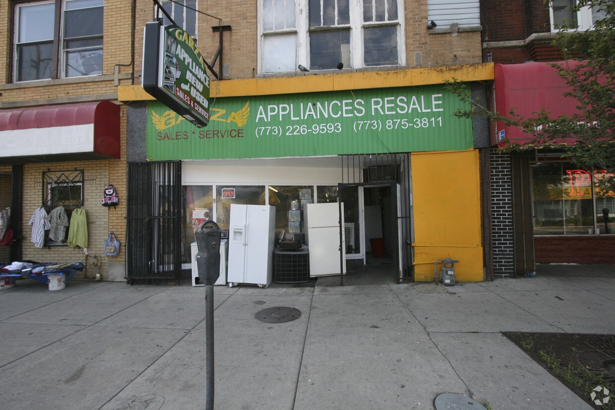 Building Photo - 4838 S Ashland Ave