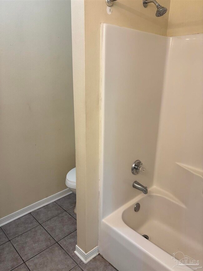 Foto del edificio - 7145 8 Mile Creek Rd