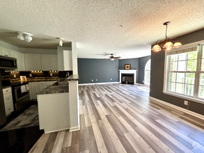 Building Photo - 622 Mill Pond Ct
