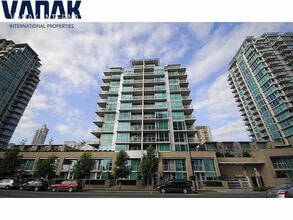 Building Photo - 168 Esplanade