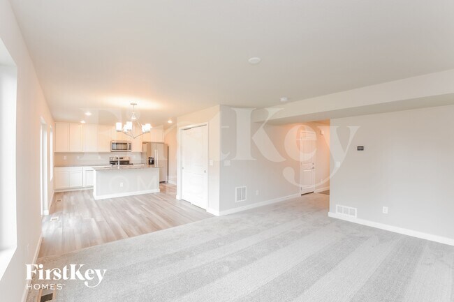 Building Photo - 10645 Luneth Dr