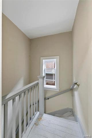Building Photo - 2203 Bellevue Ave