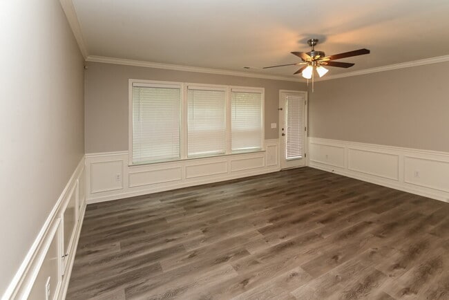 Building Photo - 1544 Logan Patrick Court