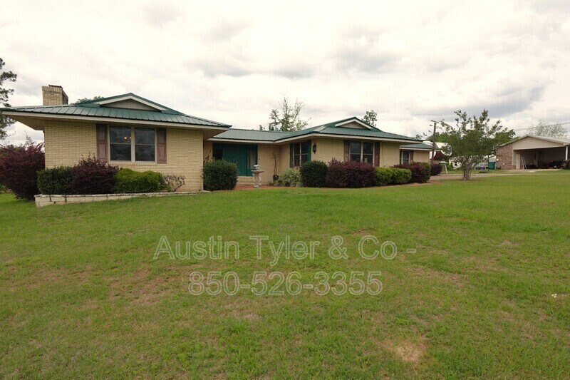 4664 Shankle Dr, Marianna, FL 32446 House Rental in Marianna, FL