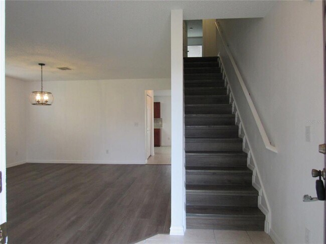 Foto del edificio - 202 Walnut Crest Run