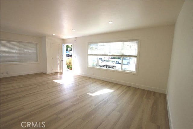 Foto del edificio - 707 Orchid Ave