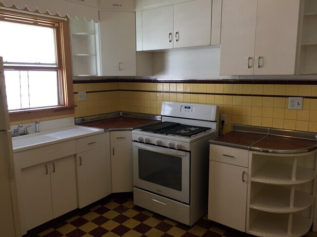 Foto del edificio - 411 Tompkins St